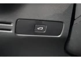 Volvo C40 thumbnail 25