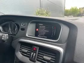 Volvo V40 thumbnail 24