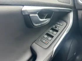 Volvo V40 thumbnail 9