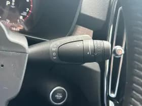 Volvo XC40 thumbnail 15