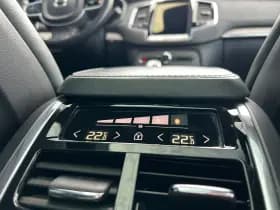 Volvo XC90 thumbnail 26