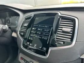 Volvo XC90 thumbnail 34