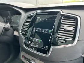Volvo XC90 thumbnail 35