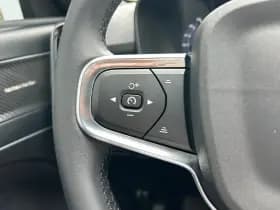 Volvo XC40 thumbnail 14