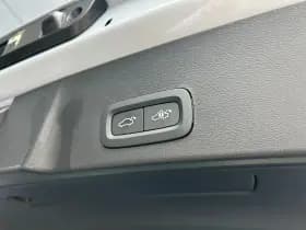 Volvo XC40 thumbnail 20