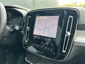 Volvo XC40 thumbnail 24