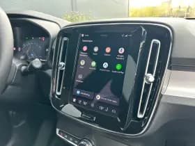 Volvo XC40 thumbnail 25