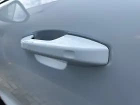 Volvo XC40 thumbnail 5