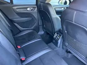 Volvo XC40 thumbnail 16