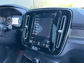 Volvo XC40 thumbnail 27