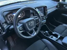 Volvo XC40 thumbnail 7