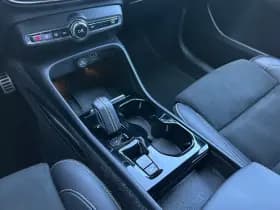 Volvo XC40 thumbnail 8