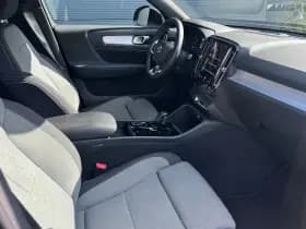 Volvo XC40 thumbnail 23