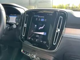Volvo XC40 thumbnail 27