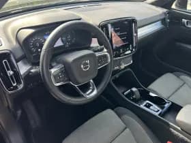 Volvo XC40 thumbnail 6