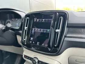 Volvo XC40 thumbnail 27