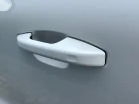 Volvo XC40 thumbnail 5