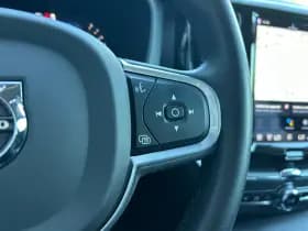 Volvo XC60 thumbnail 13