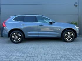 Volvo XC60 thumbnail 3
