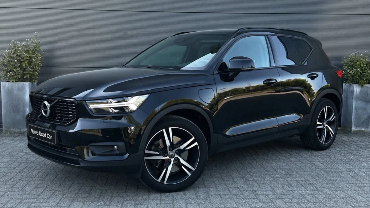 Volvo XC40 — foto 1