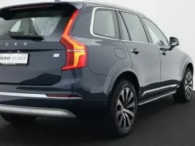 Volvo XC90 thumbnail 24