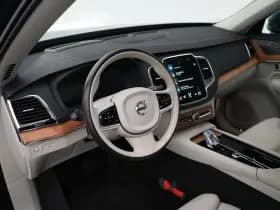 Volvo XC90 thumbnail 8