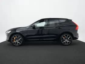 Volvo XC60 thumbnail 3