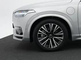 Volvo XC90 thumbnail 16