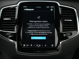 Volvo XC90 thumbnail 43