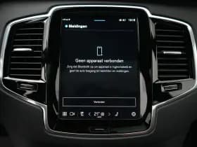 Volvo XC90 thumbnail 44
