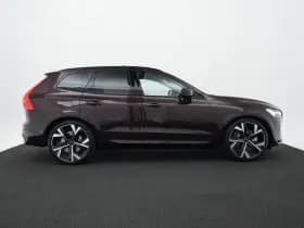 Volvo XC60 thumbnail 3
