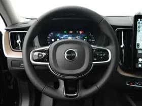 Volvo XC60 thumbnail 26