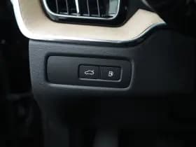Volvo XC60 thumbnail 30