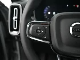 Volvo XC40 thumbnail 38
