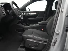 Volvo XC40 thumbnail 9