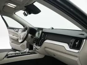 Volvo XC60 thumbnail 12