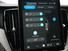 Volvo XC60 thumbnail 40