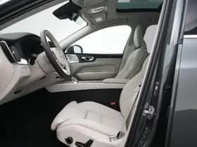 Volvo XC60 thumbnail 9