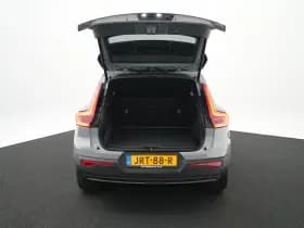 Volvo EX40 thumbnail 12