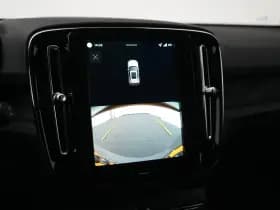 Volvo EX40 thumbnail 24