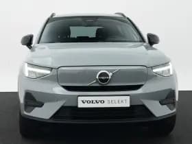Volvo EX40 thumbnail 5