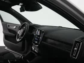Volvo XC40 thumbnail 12