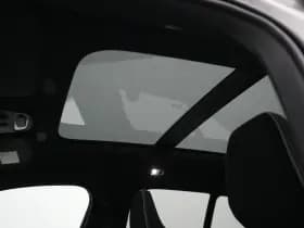 Volvo XC40 thumbnail 25