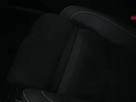 Volvo XC40 thumbnail 32
