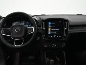 Volvo XC40 thumbnail 7