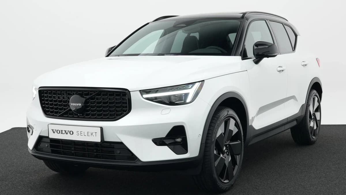 Volvo XC40 — foto 1