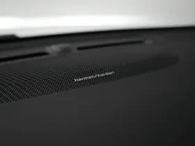 Volvo XC40 thumbnail 24