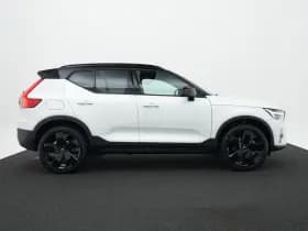 Volvo XC40 thumbnail 4