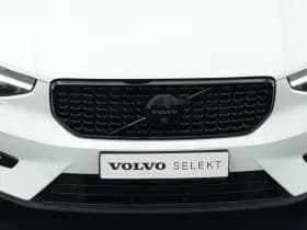 Volvo XC40 thumbnail 32