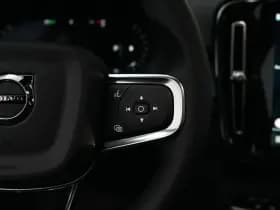 Volvo XC40 thumbnail 36